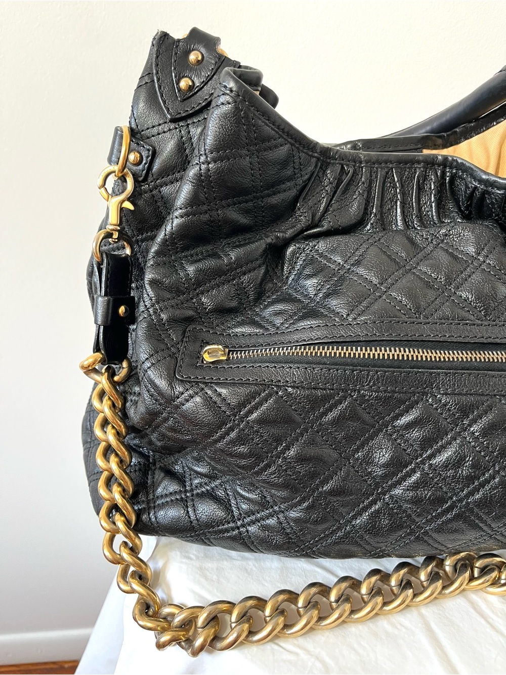 Marc Jacobs Black Quilted Stam Hobo Bag with Gold Chain - Picture 6 of 16